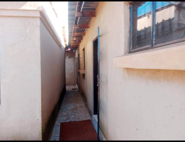 1 BEDROOM HOUSE FOR SALE IN VOSLOORUS